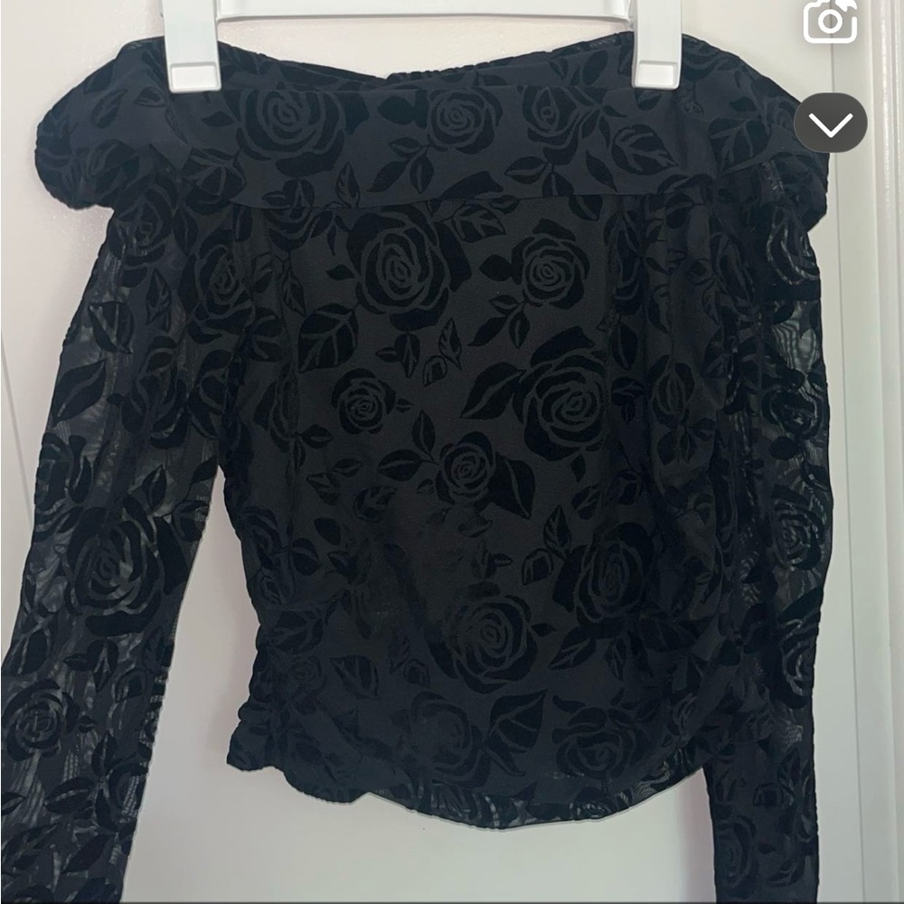 Elegant Black Floral Lace Top